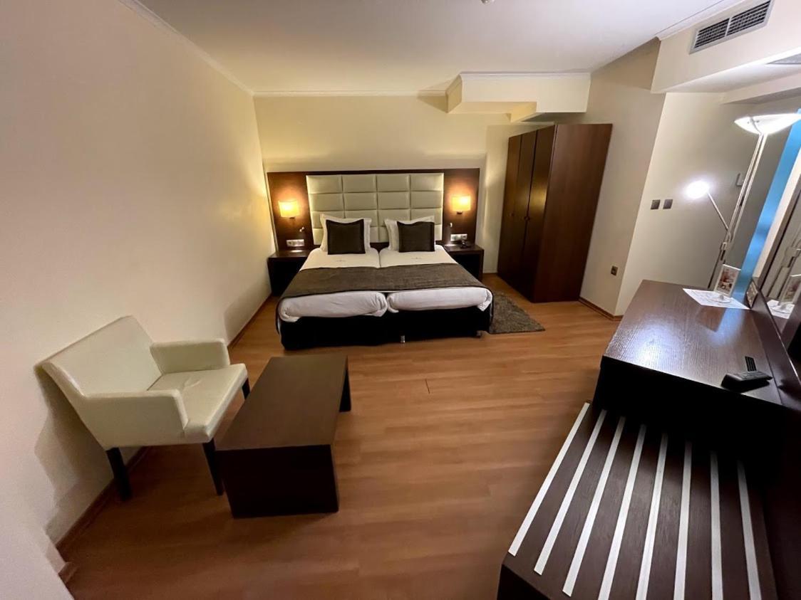 Europa Hotel Kastoria Exterior foto